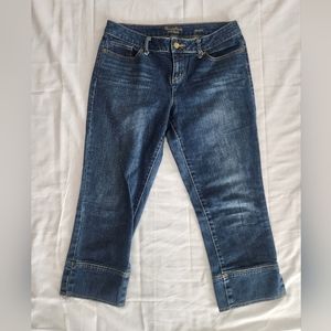 Vera Wang Mid Rise Capri Sz 8